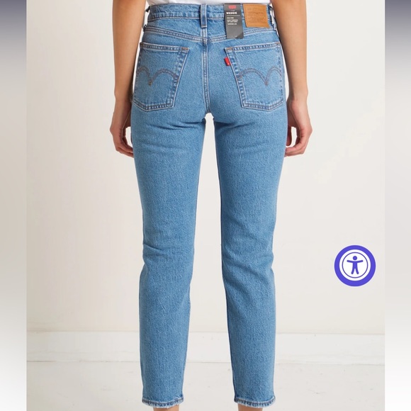 Levi’s Wedgie Icon Fit Jeans - Picture 3 of 5